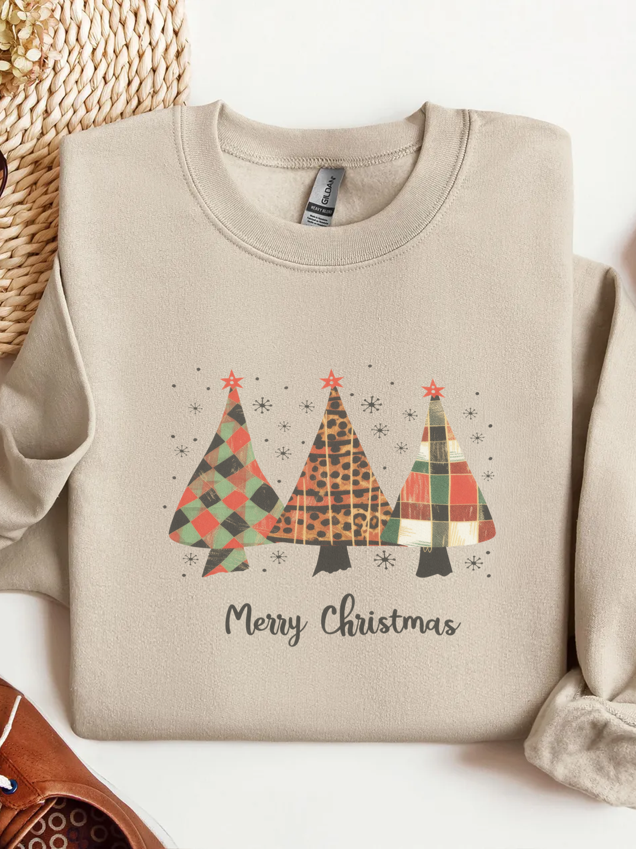 Merry Christmas Crewneck, Christmas Tree Sweatshirt, Christmas Tree Sweater, Christmas Tree Sweatshirt for Women, Christmas Pine Tree Shirt, Christian Christmas Shirt