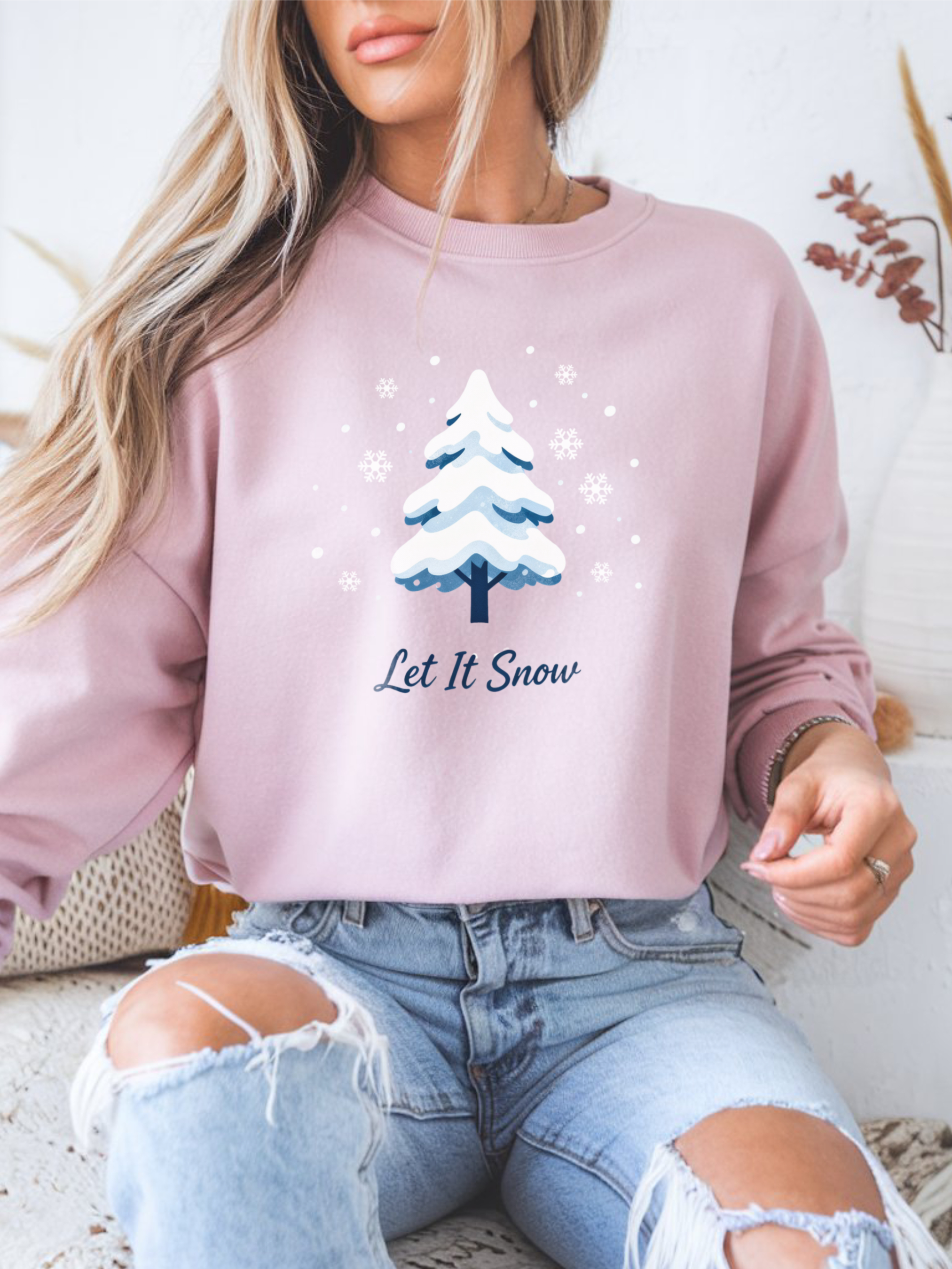 Let It Snow Sweatshirt, Christmas Tree Crewneck, Woman Winter Sweatshirt, Christmas Shirts for Women, Winter Sweatshirt, Winter Gift for Women