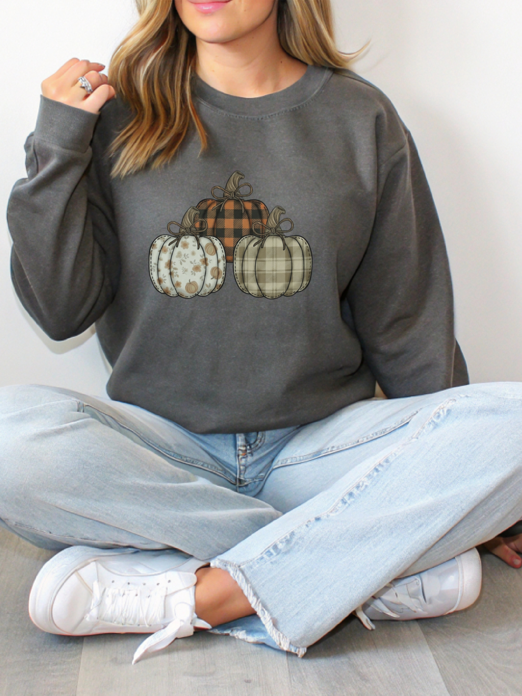 Three Pumpkin Sweatshirt, Boho Pumpkin Fall Crewneck, Patchwork Pumpkin Sweater, Cute Autumn Sweatshirt, Fall Harvest Shirt, Pumpkin Patch Woman Tee