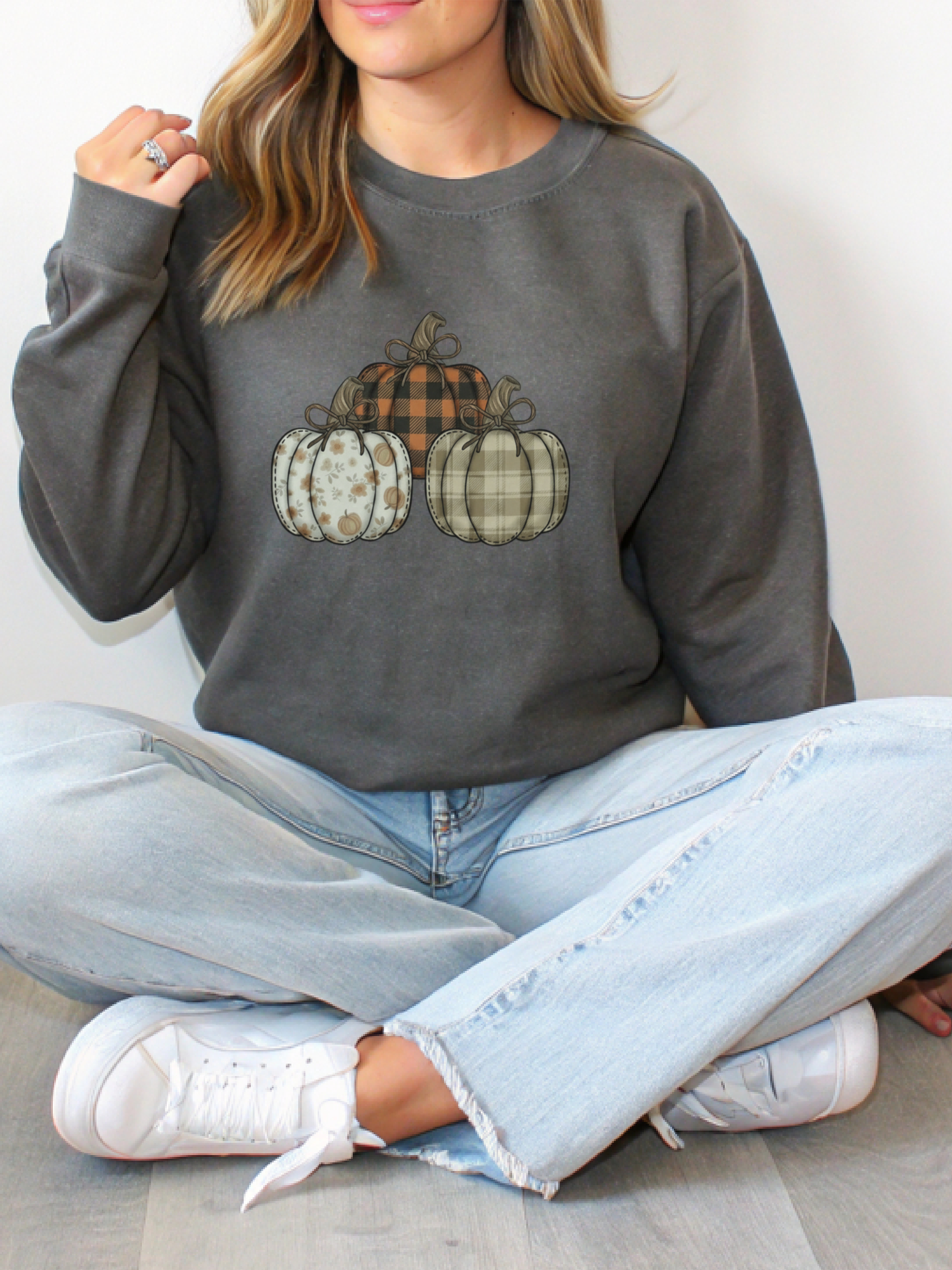 Three Pumpkin Sweatshirt, Boho Pumpkin Fall Crewneck, Patchwork Pumpkin Sweater, Cute Autumn Sweatshirt, Fall Harvest Shirt, Pumpkin Patch Woman Tee