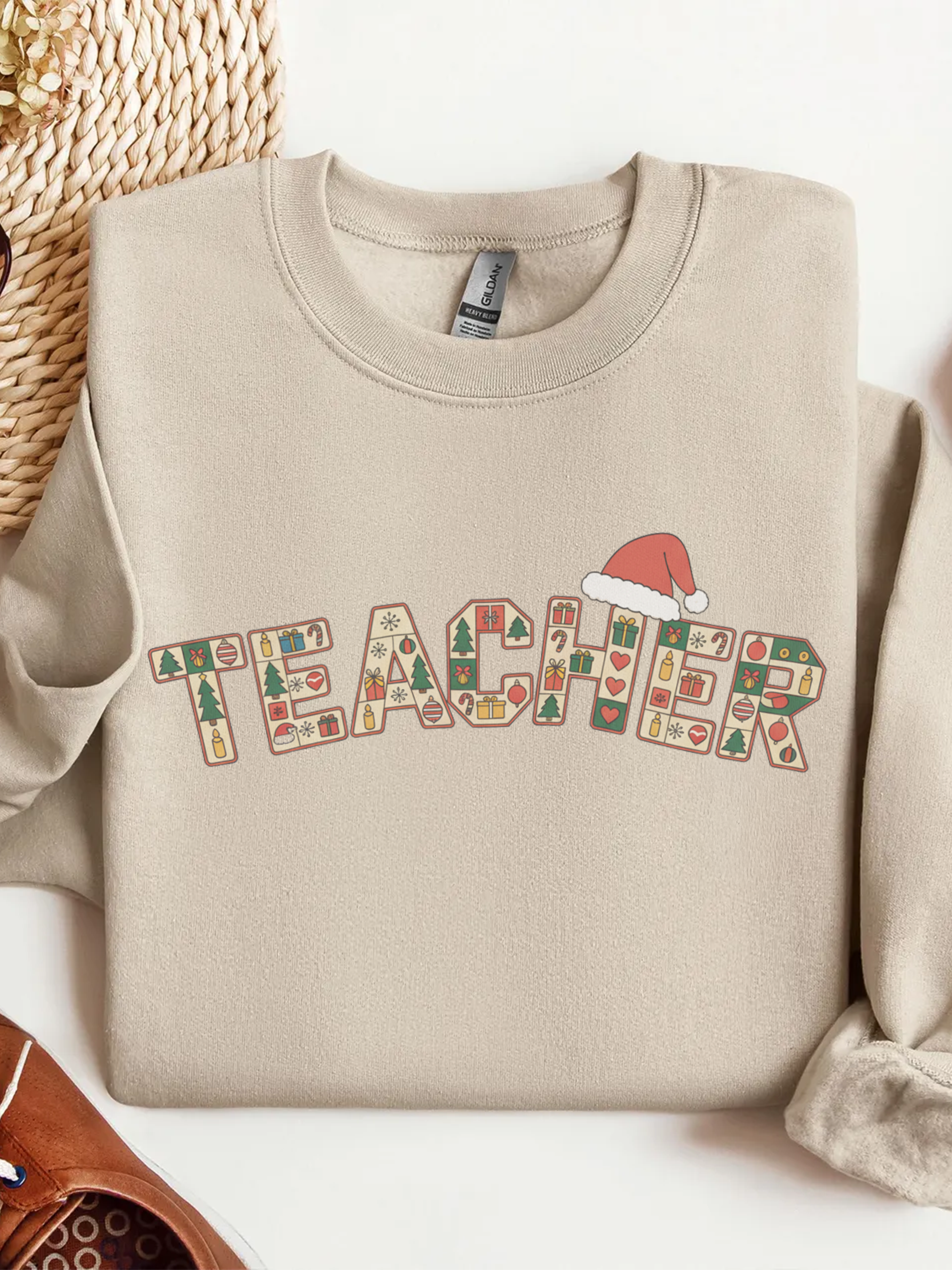 Merry Christmas Teacher Sweatshirt, Christmas Teachers Crewneck, Holly Jolly Teacher Xmas Sweater, Teacher Party Shirt, Gift For Teacher